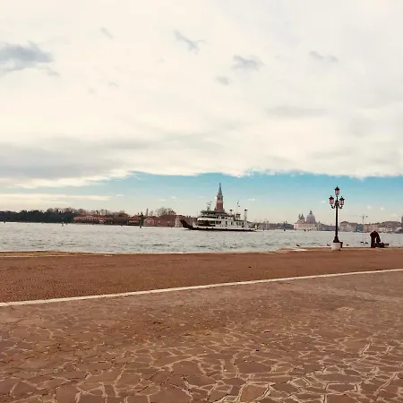 Art's Biennale 2 公寓